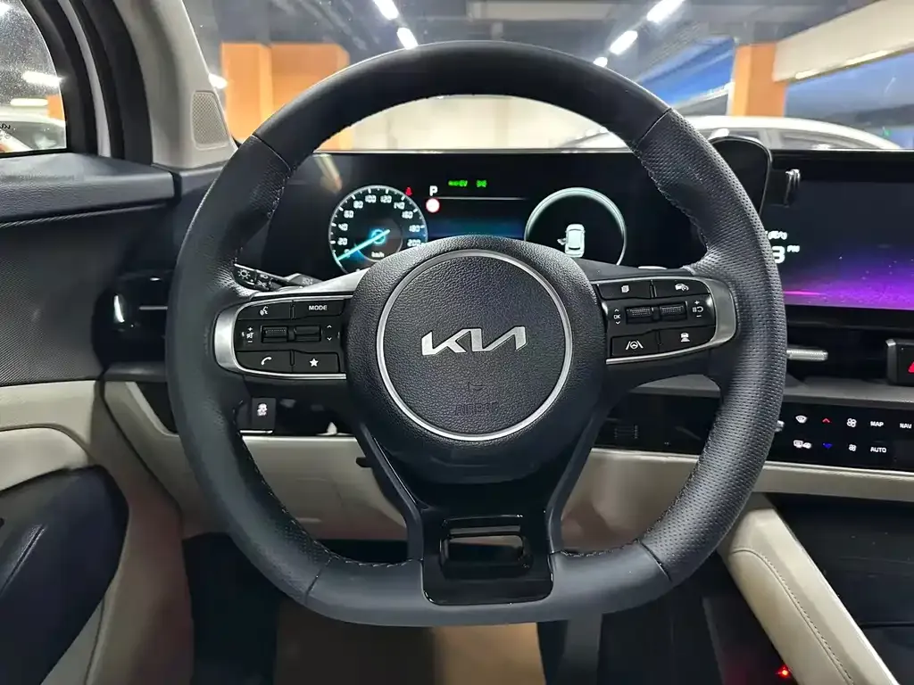 Kia Sportage 2023 из CN, фото 10