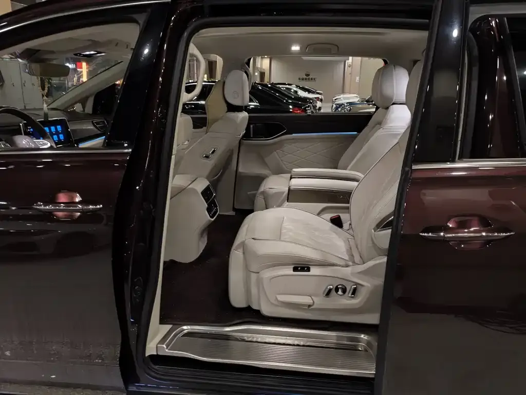 Volkswagen Viloran 2022 из CN, фото 10