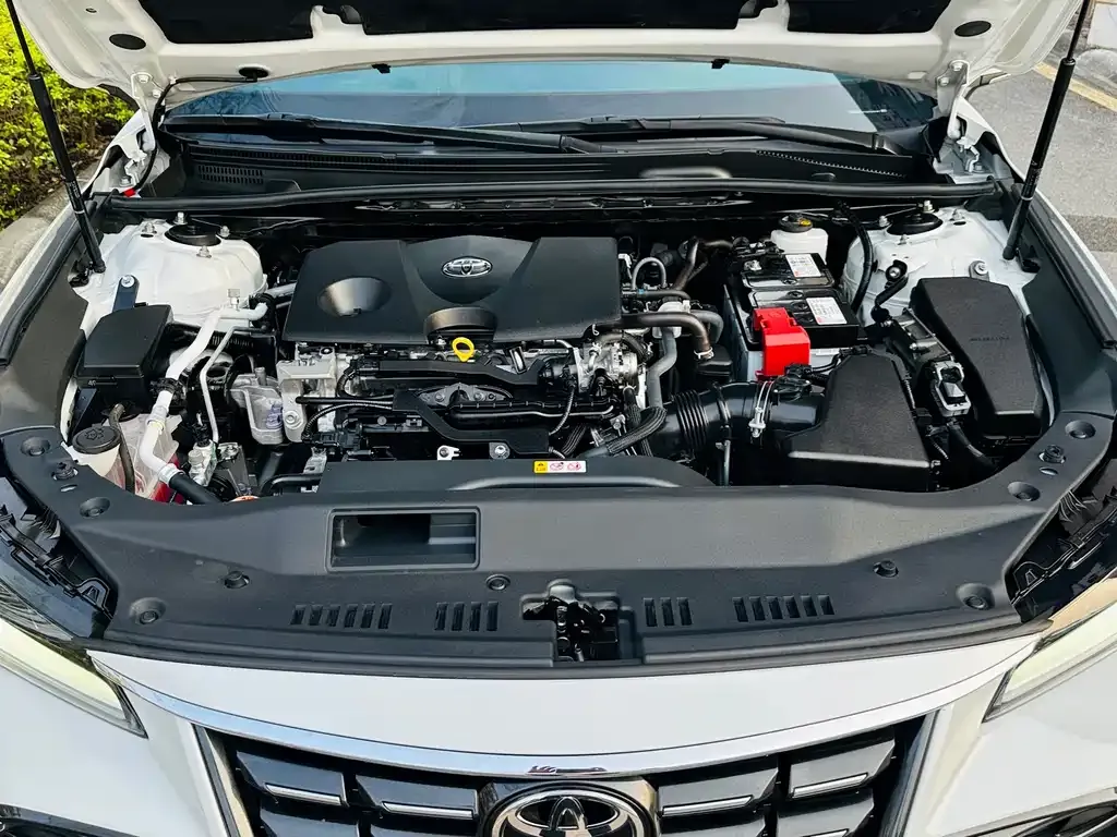 Toyota Avalon 2023 из CN, фото 2