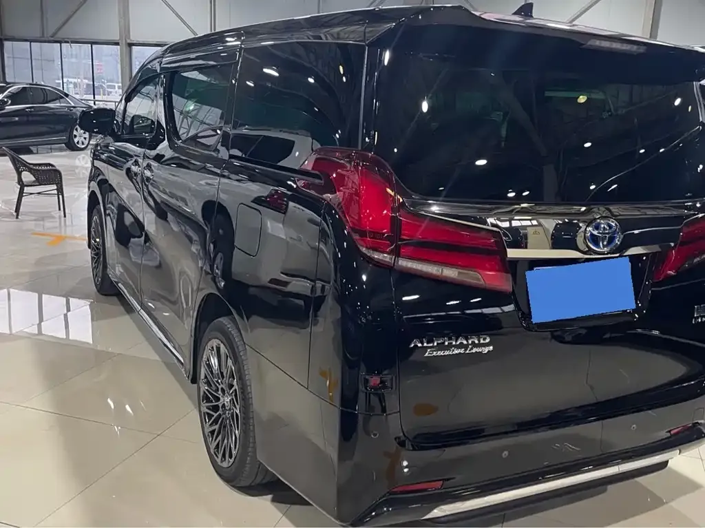 Toyota Alphard 2022 из CN, фото 6