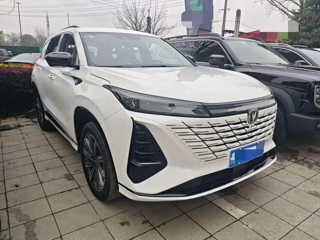 Changan CS75PLUS — фото 6