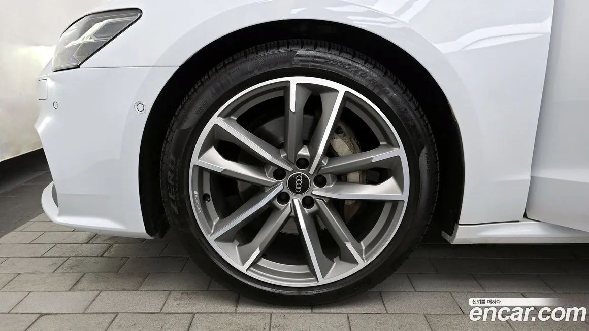 Audi A7 2021 из KR, фото 10