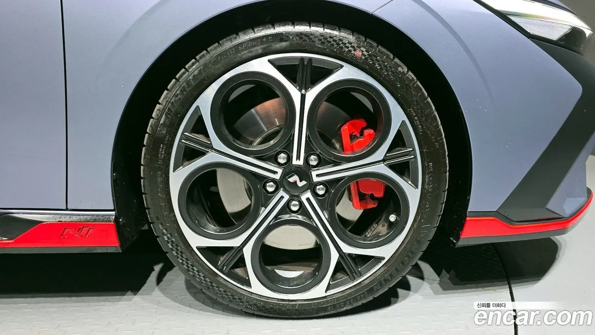 Hyundai AVANTE — фото 7