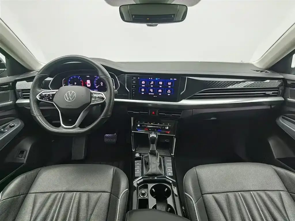 Volkswagen Passat — фото 4