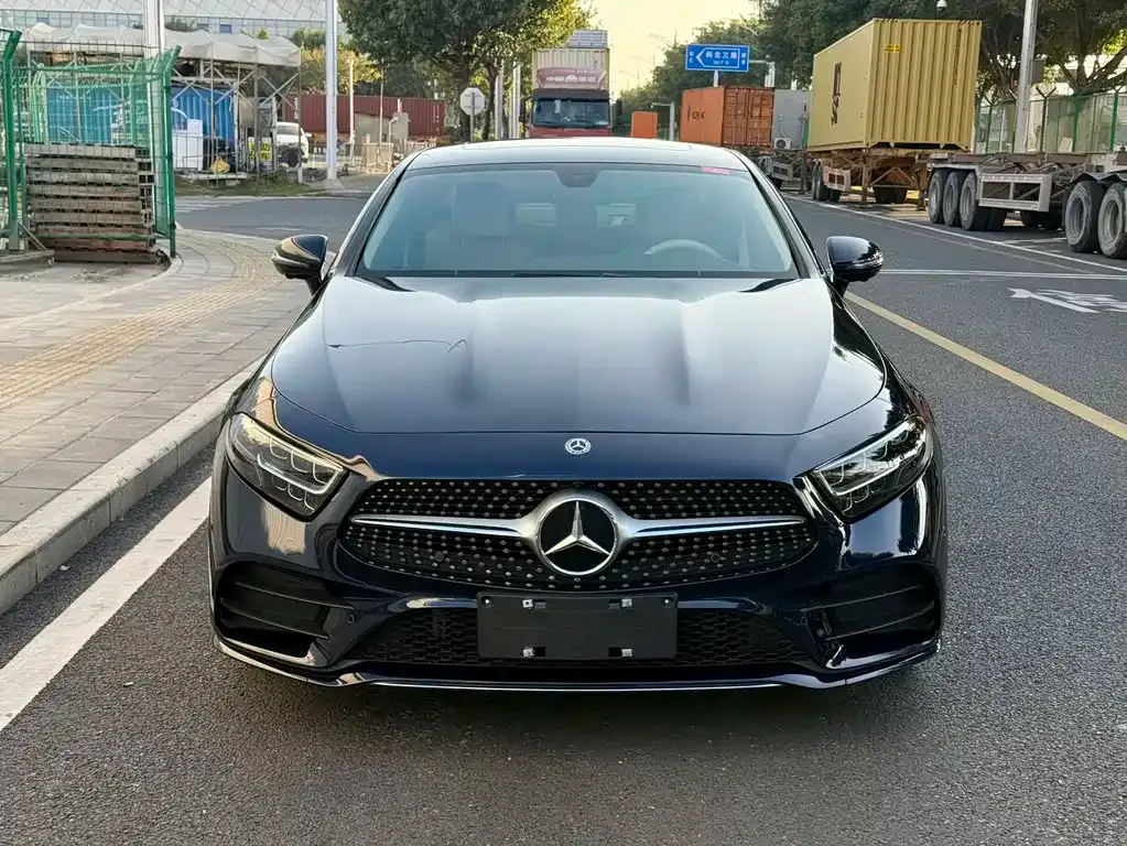 Mercedes-Benz CLS — фото 10