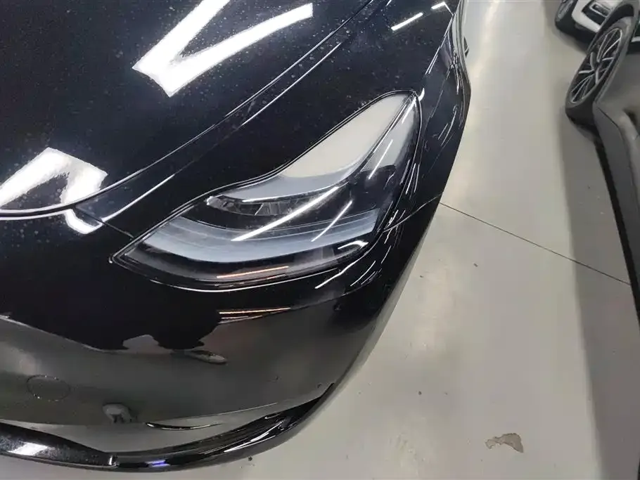 Tesla Model Y 2023 из CN, фото 8