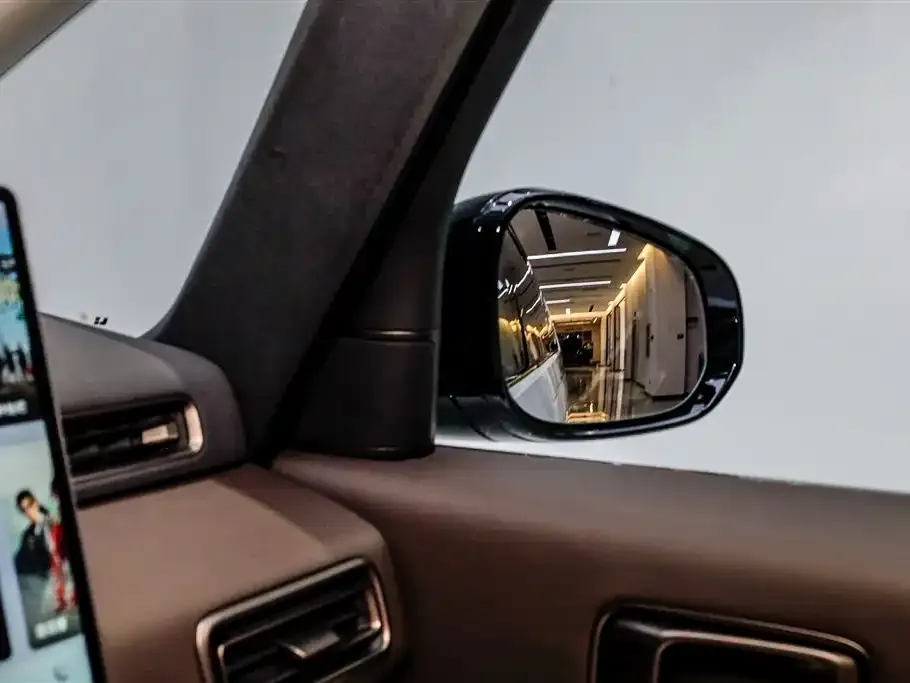 Li Auto MEGA 2024 из CN, фото 2