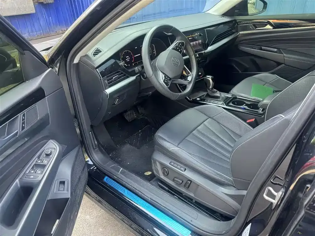 Volkswagen Passat — фото 2