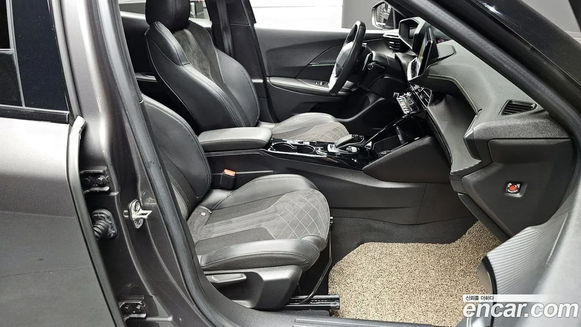 Peugeot 2008 2021 из KR, фото 8