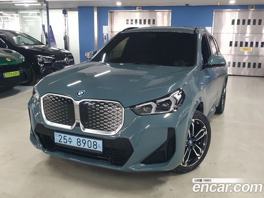 BMW iX1 2024 из KR, фото 6