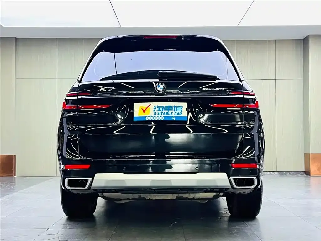 BMW X7 — фото 9