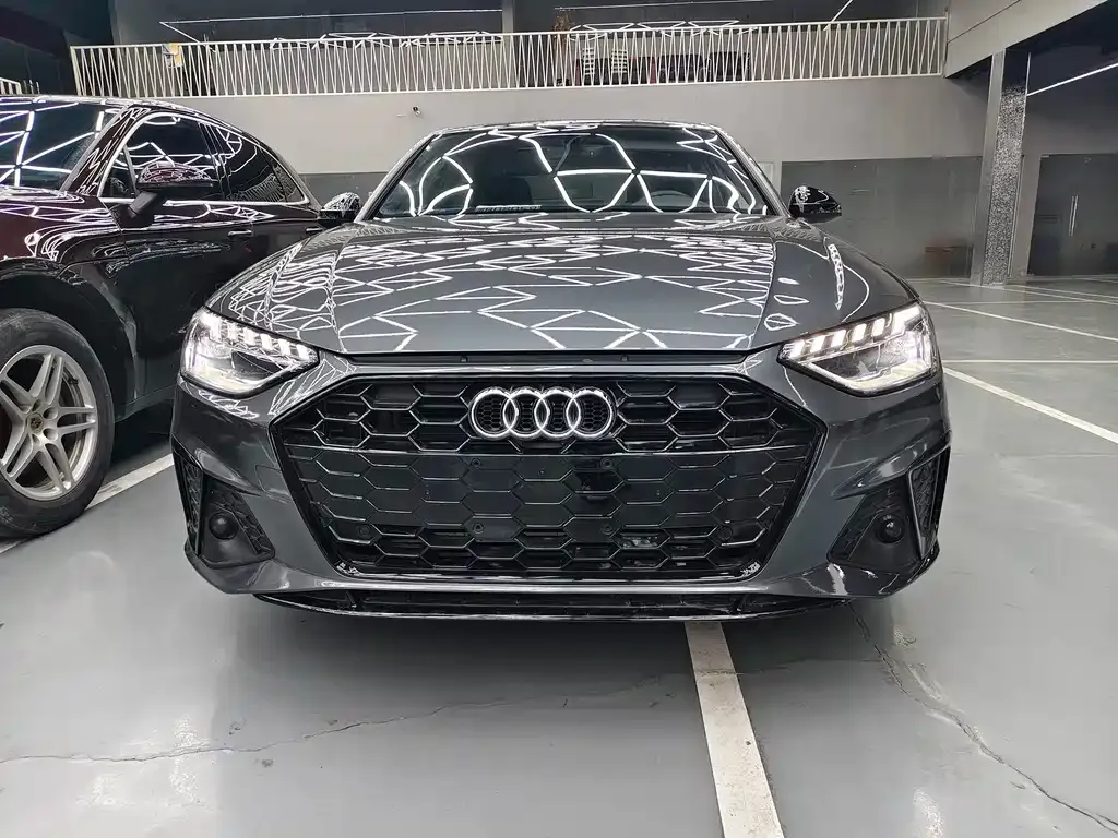 Audi A4L 2023 из CN, фото 8