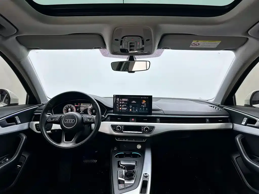 Audi A4L 2023 из CN, фото 10