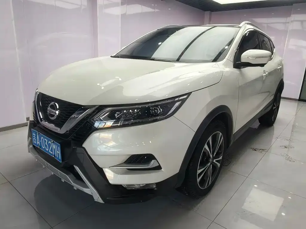 Nissan Qashqai 2022 из CN, фото 1