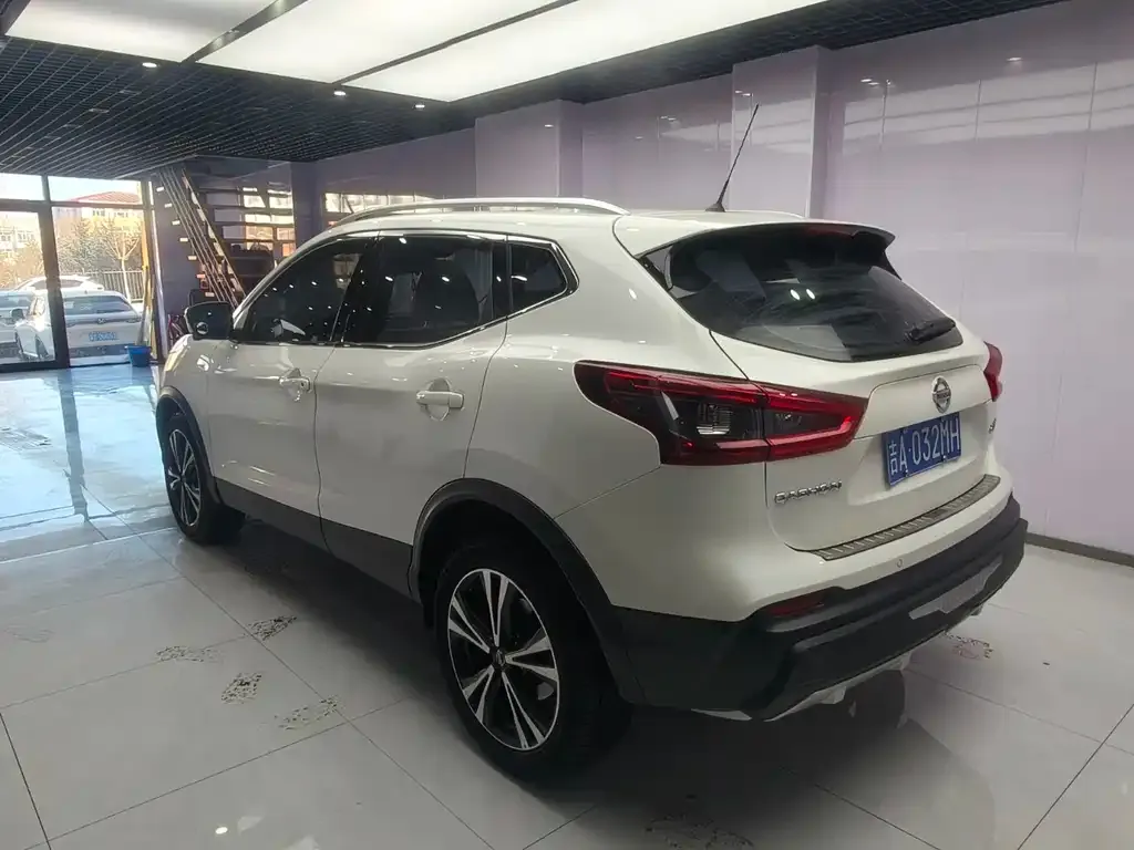 Nissan Qashqai 2022 из CN, фото 5