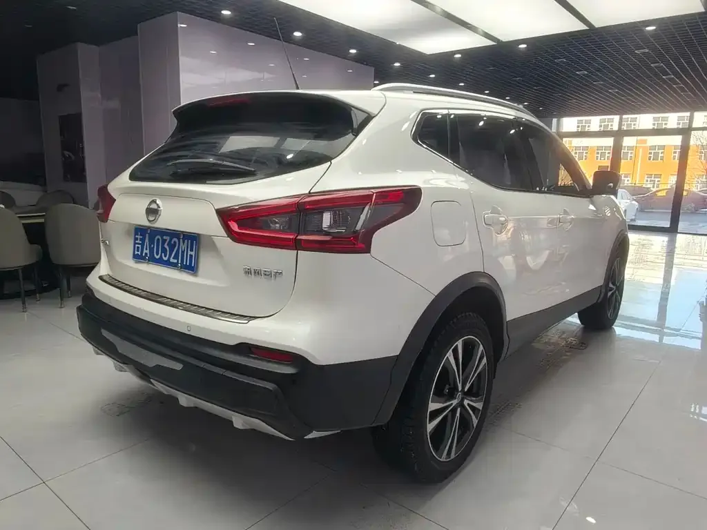 Nissan Qashqai 2022 из CN, фото 6
