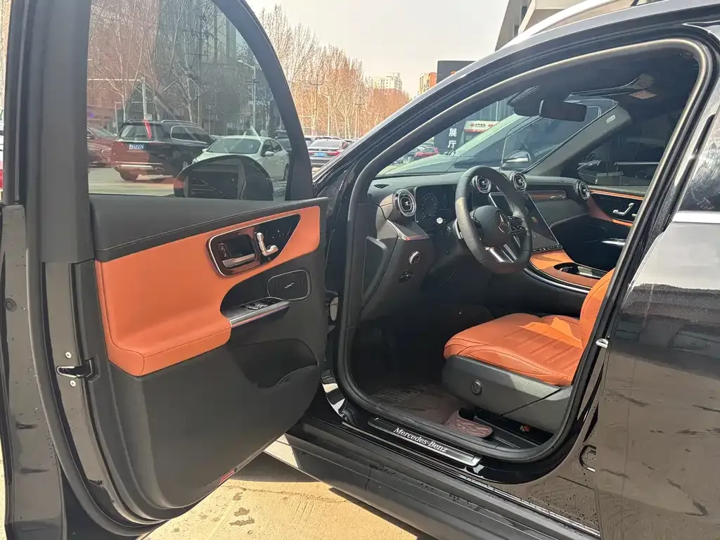 Mercedes-Benz GLC 2025 из CN, фото 4