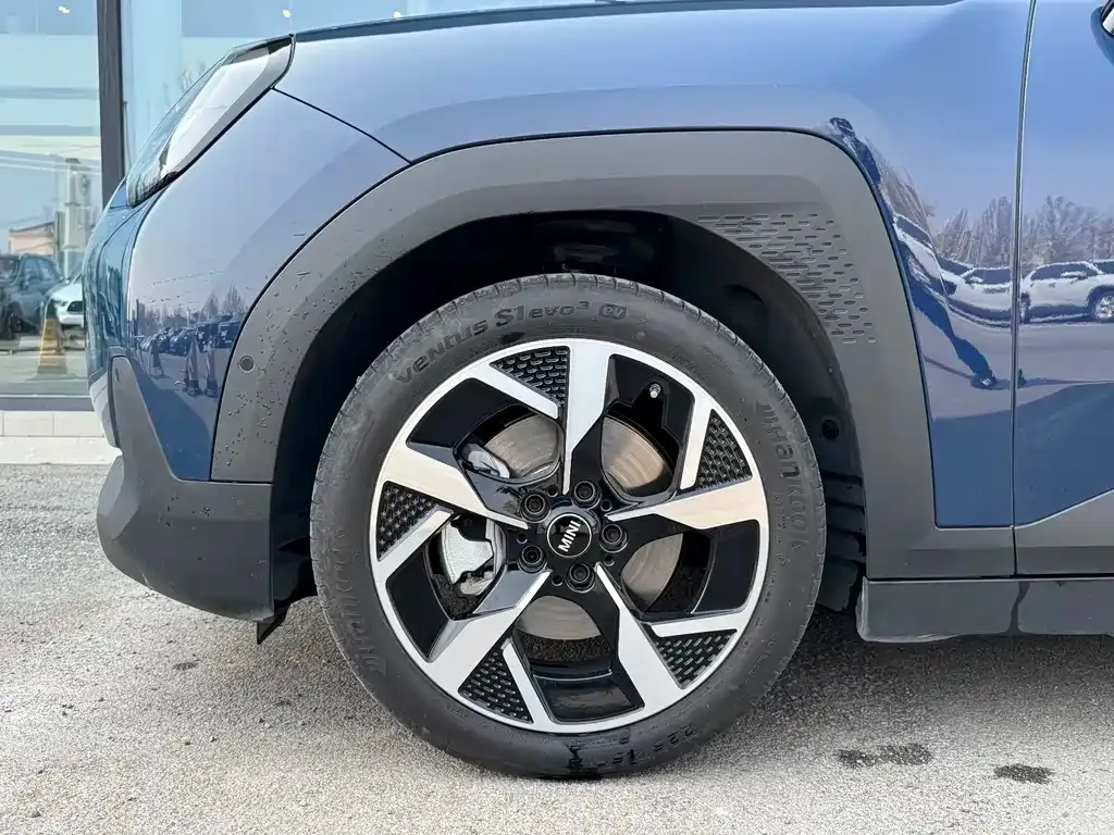 MINI Aceman EV — фото 10