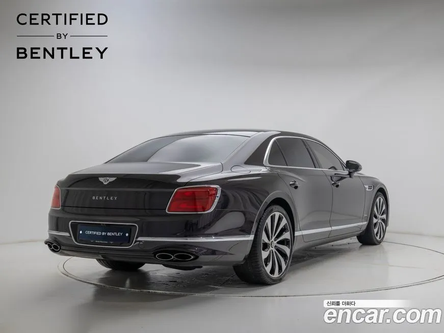 Bentley Flying Spur 2024 из KR, фото 5