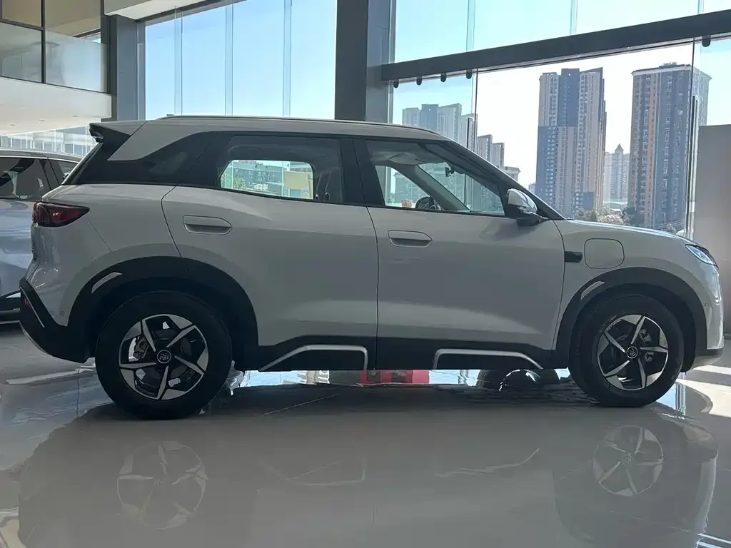 BYD Yuan UP — фото 2