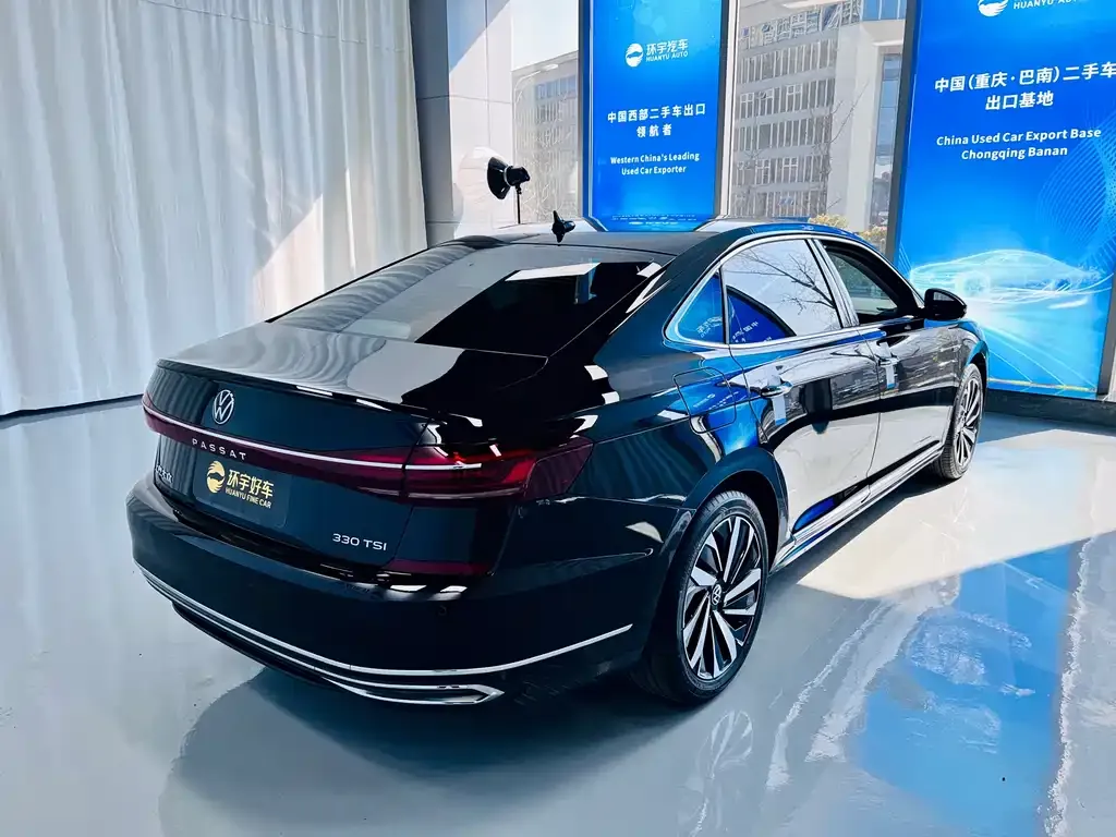 Volkswagen Passat — фото 9