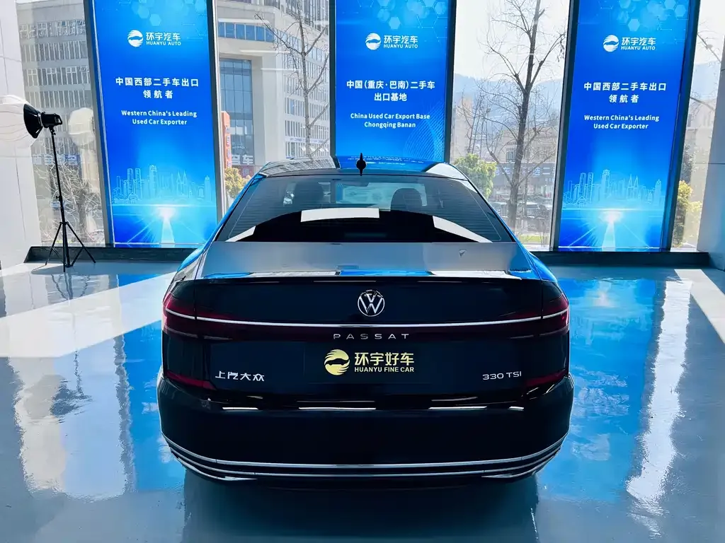 Volkswagen Passat — фото 8