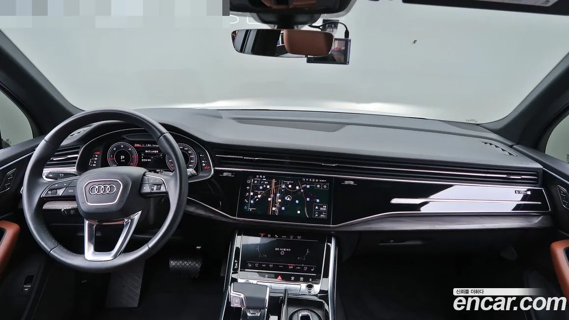 Audi Q7 2021 из KR, фото 3