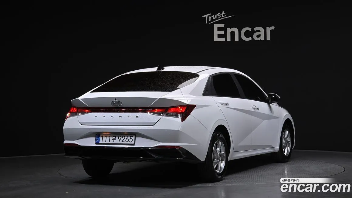 Hyundai AVANTE — фото 6