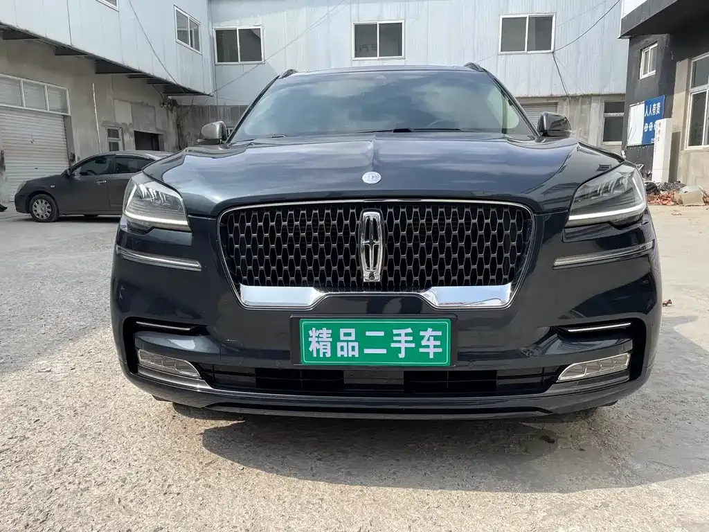 Lincoln Aviator 2023 из CN, фото 5