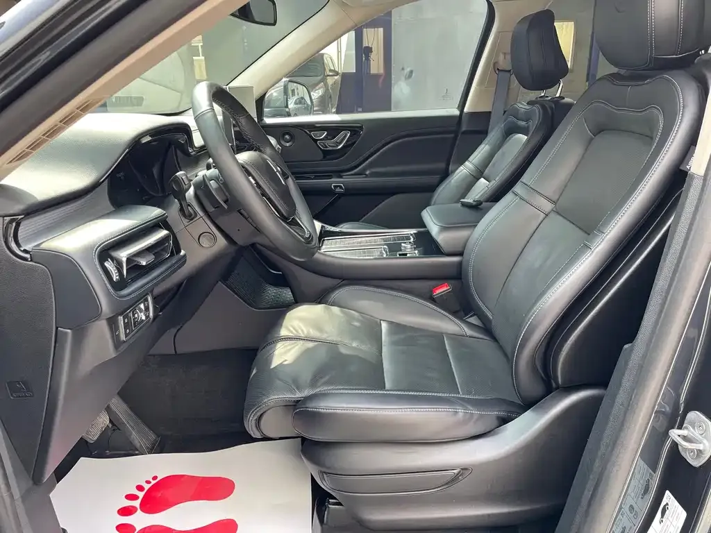 Lincoln Aviator 2023 из CN, фото 3