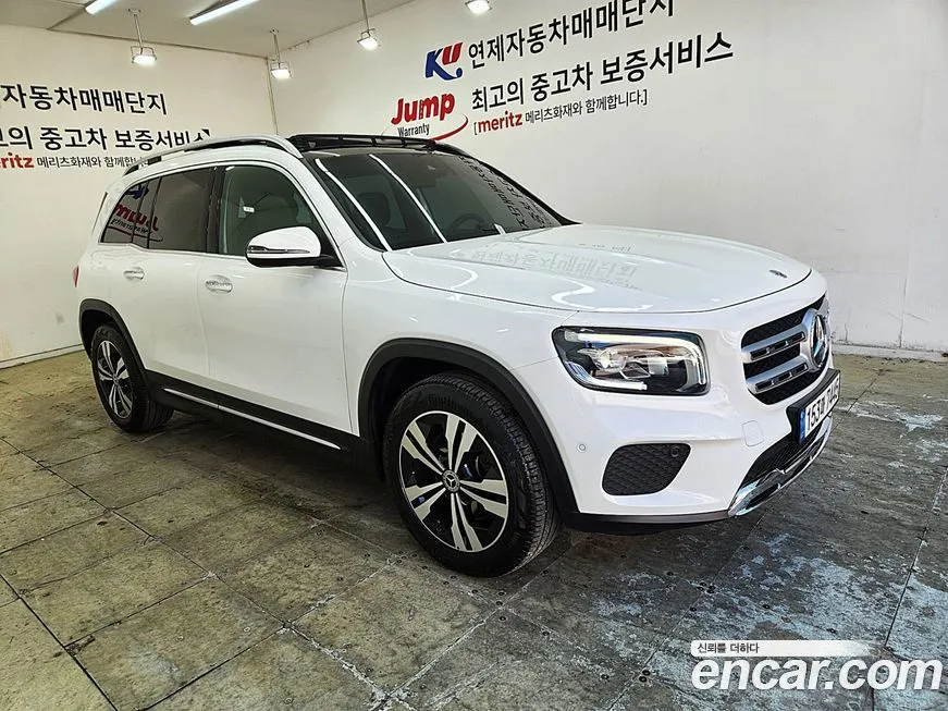 Mercedes-Benz GLB-Class — фото 6