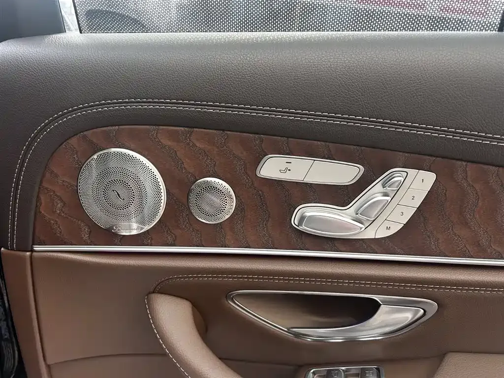 Mercedes-Benz E-Class 2022 из CN, фото 10