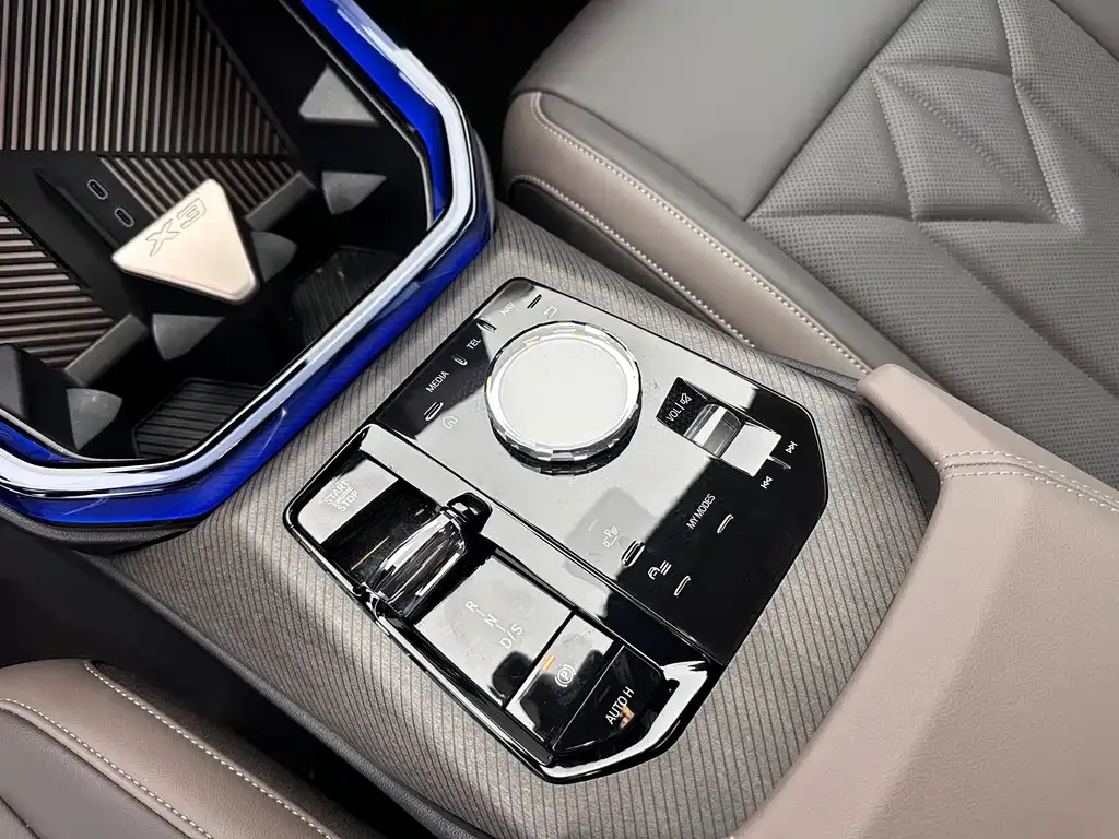 BMW X3 2025 из CN, фото 9