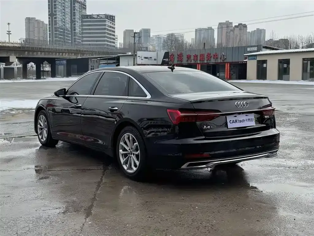 Audi A6L 2023 из CN, фото 2