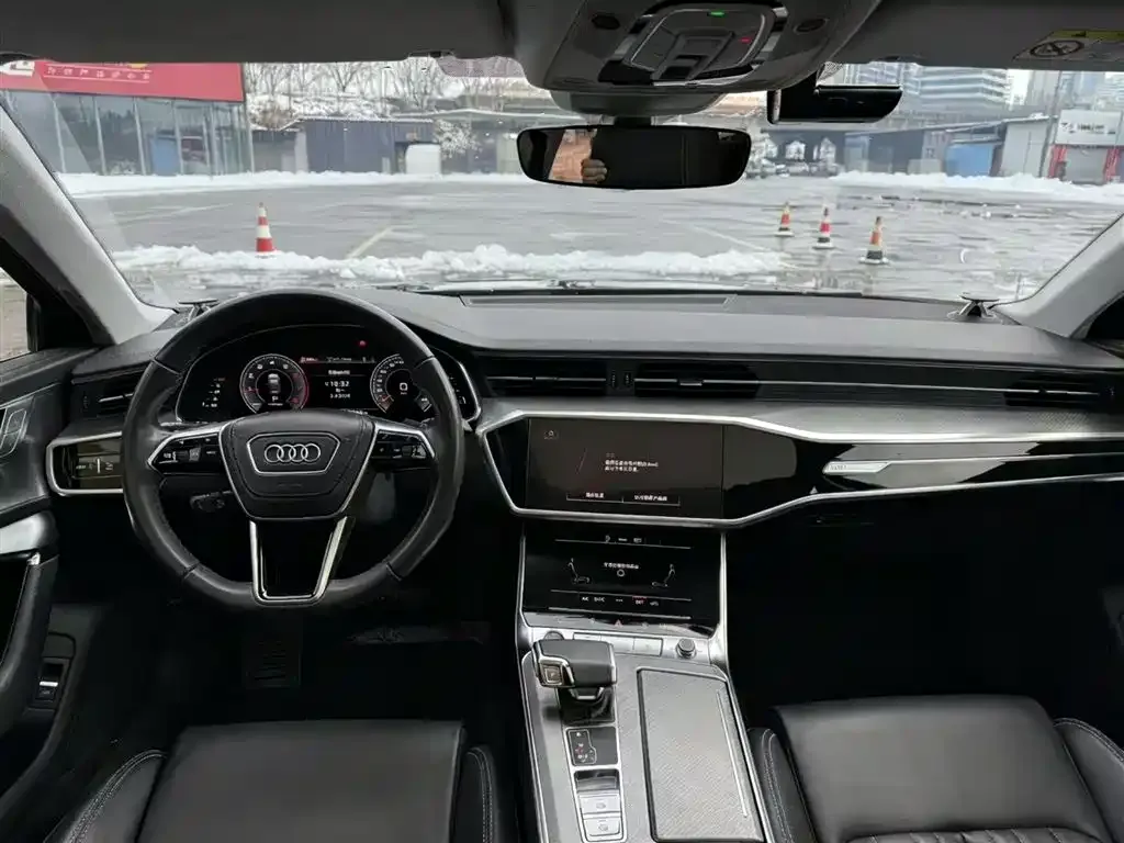 Audi A6L 2023 из CN, фото 5