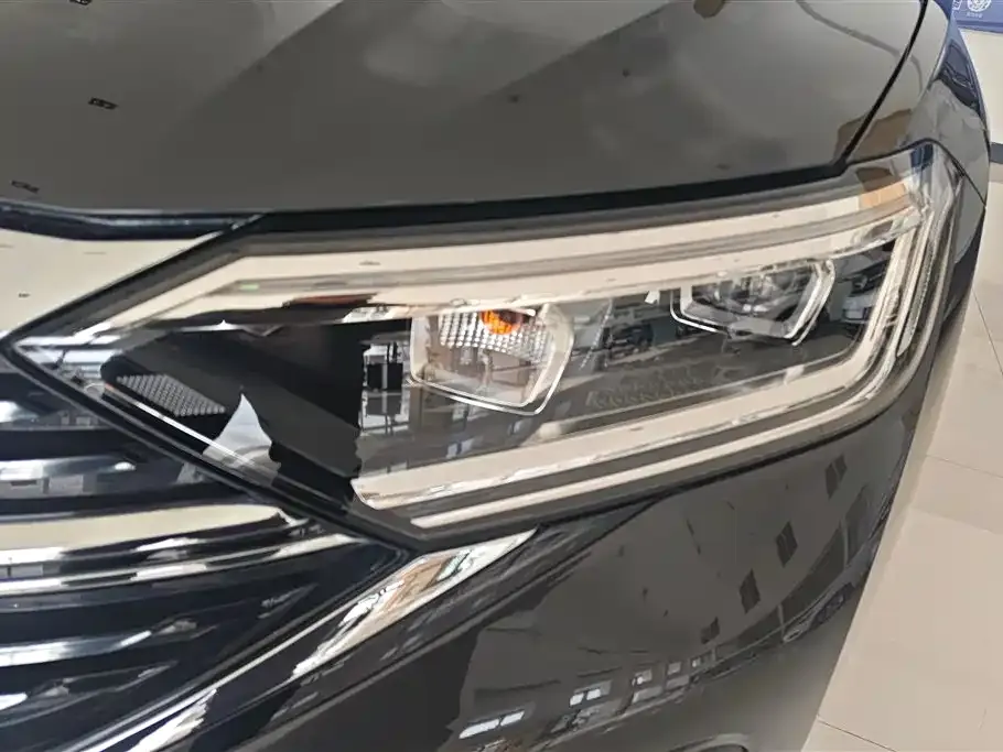 Volkswagen Sagitar 2025 из CN, фото 6