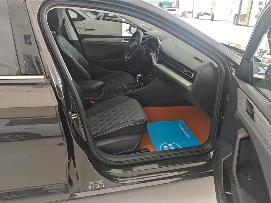 Volkswagen Sagitar 2025 из CN, фото 8