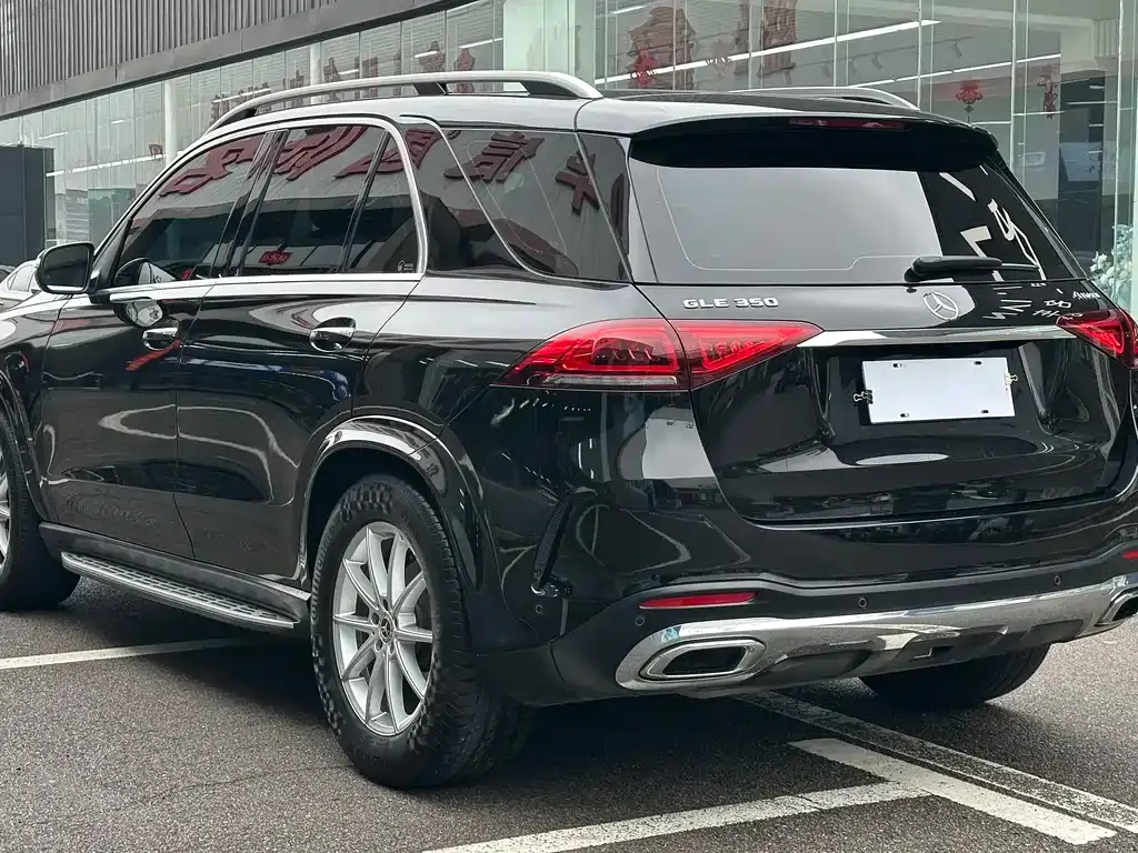 Mercedes-Benz GLE — фото 10