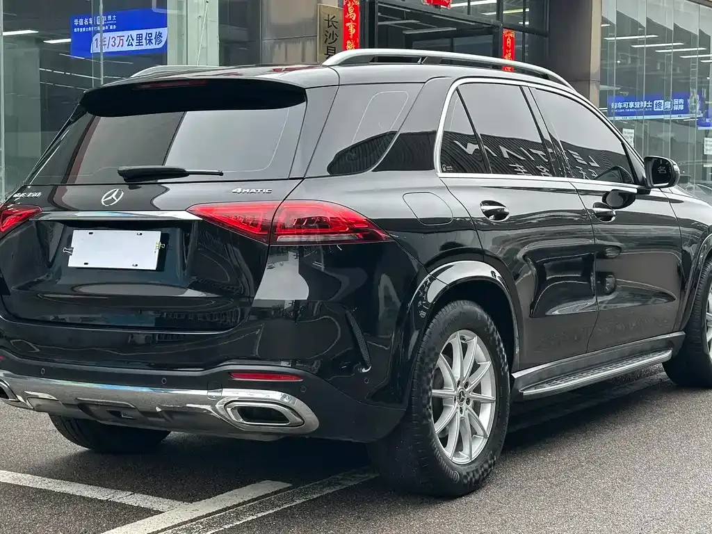 Mercedes-Benz GLE — фото 8