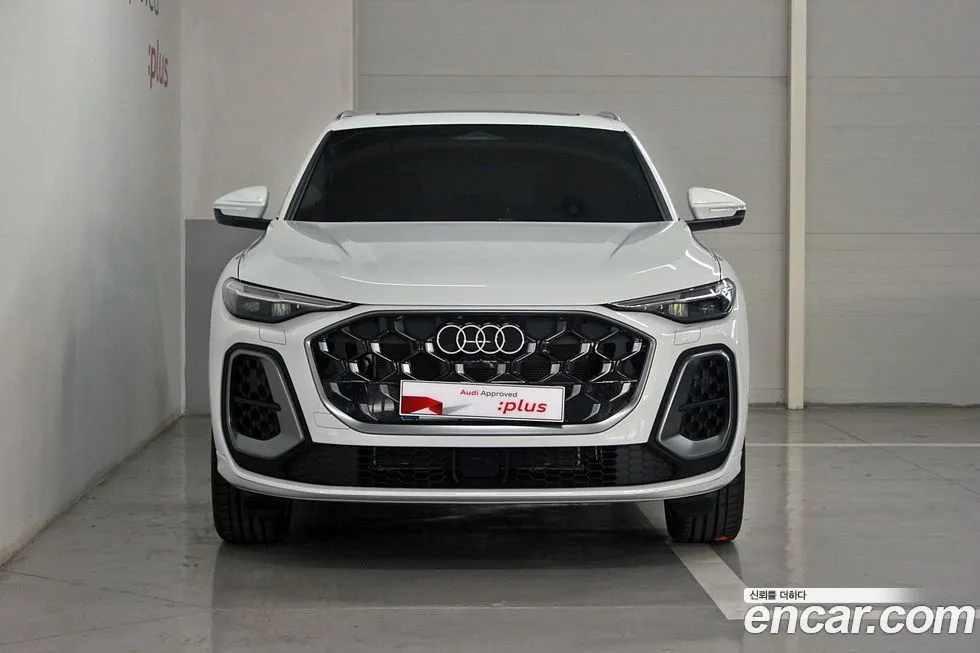 Audi Q5 2025 из KR, фото 5