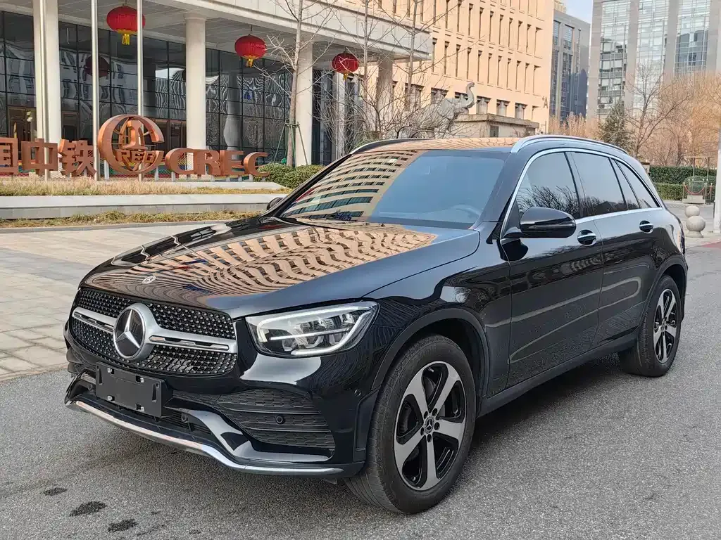 Mercedes-Benz GLC — фото 1