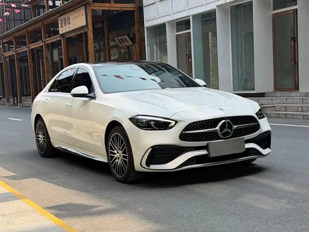 Mercedes-Benz C-Class — фото 10