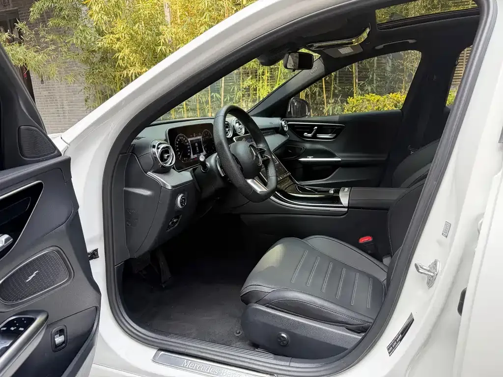 Mercedes-Benz C-Class — фото 4