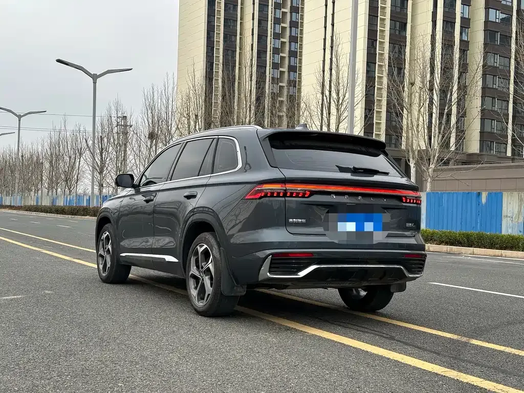 Geely Xingyue L — фото 9