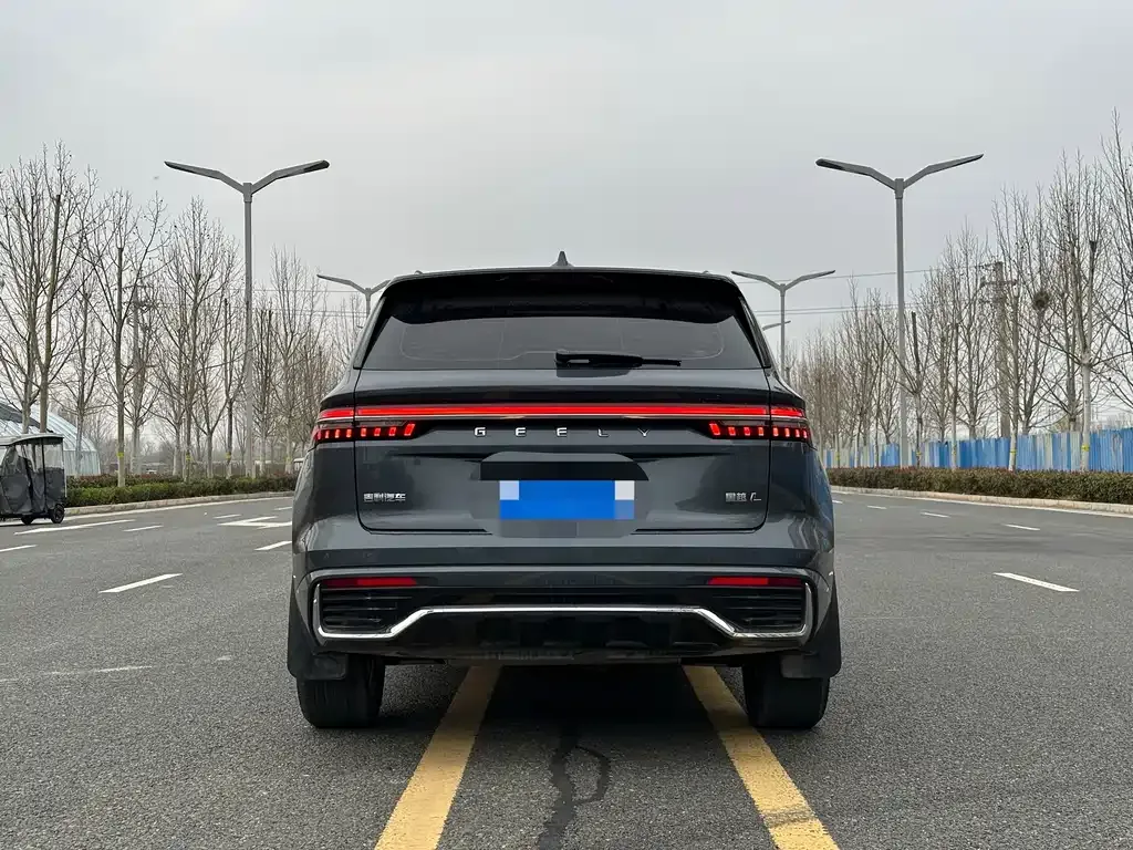 Geely Xingyue L — фото 4