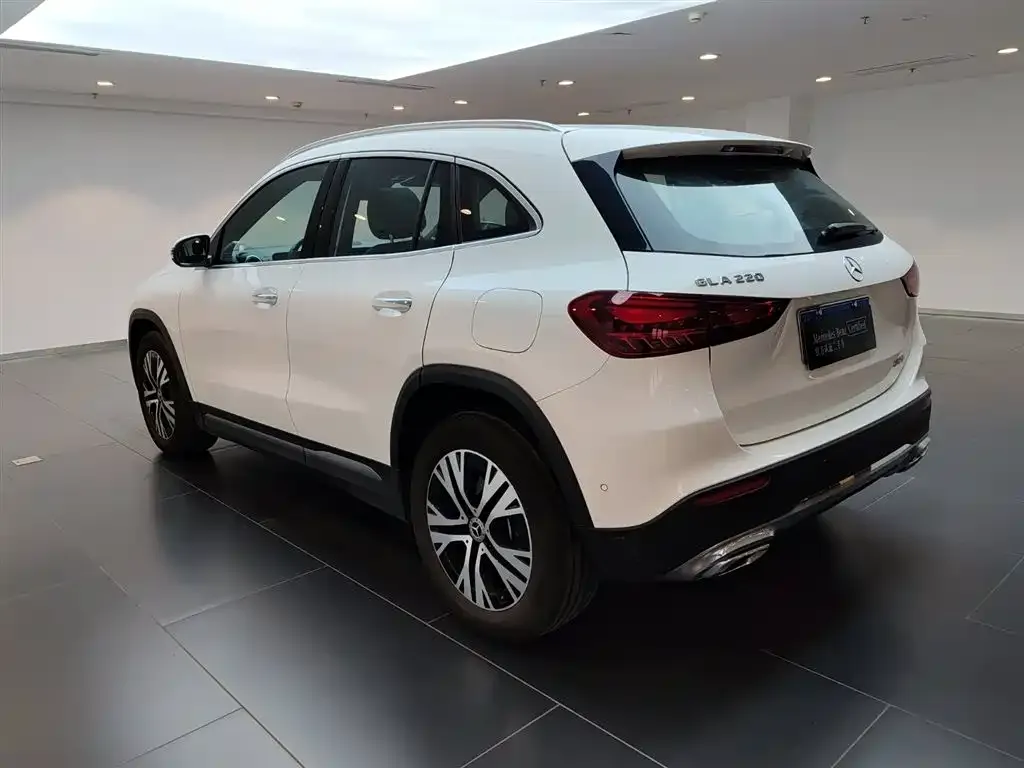 Mercedes-Benz GLA — фото 2