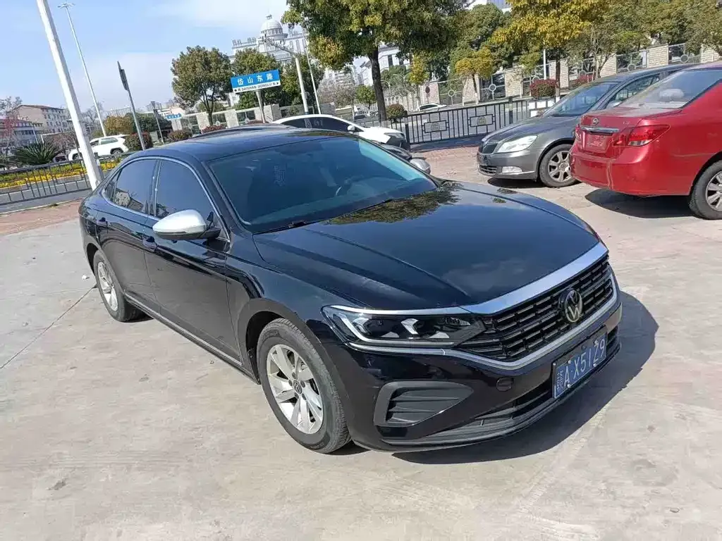 Volkswagen Passat — фото 8