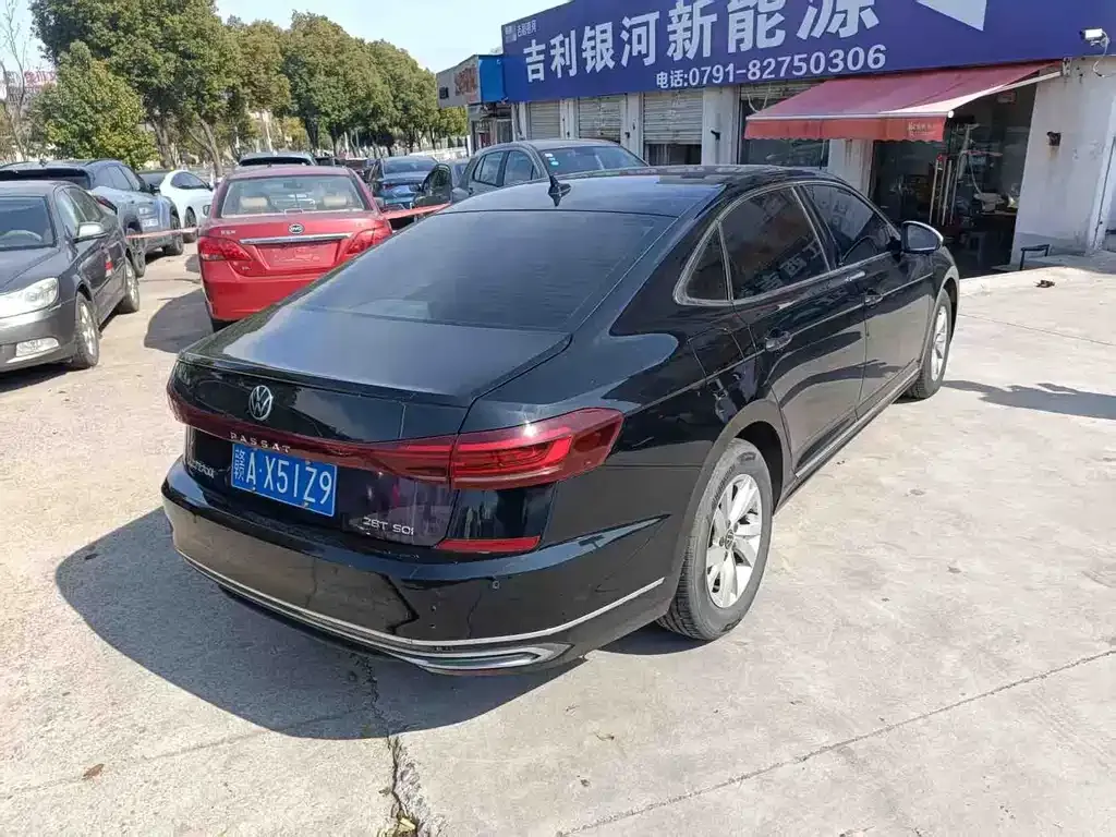 Volkswagen Passat — фото 5
