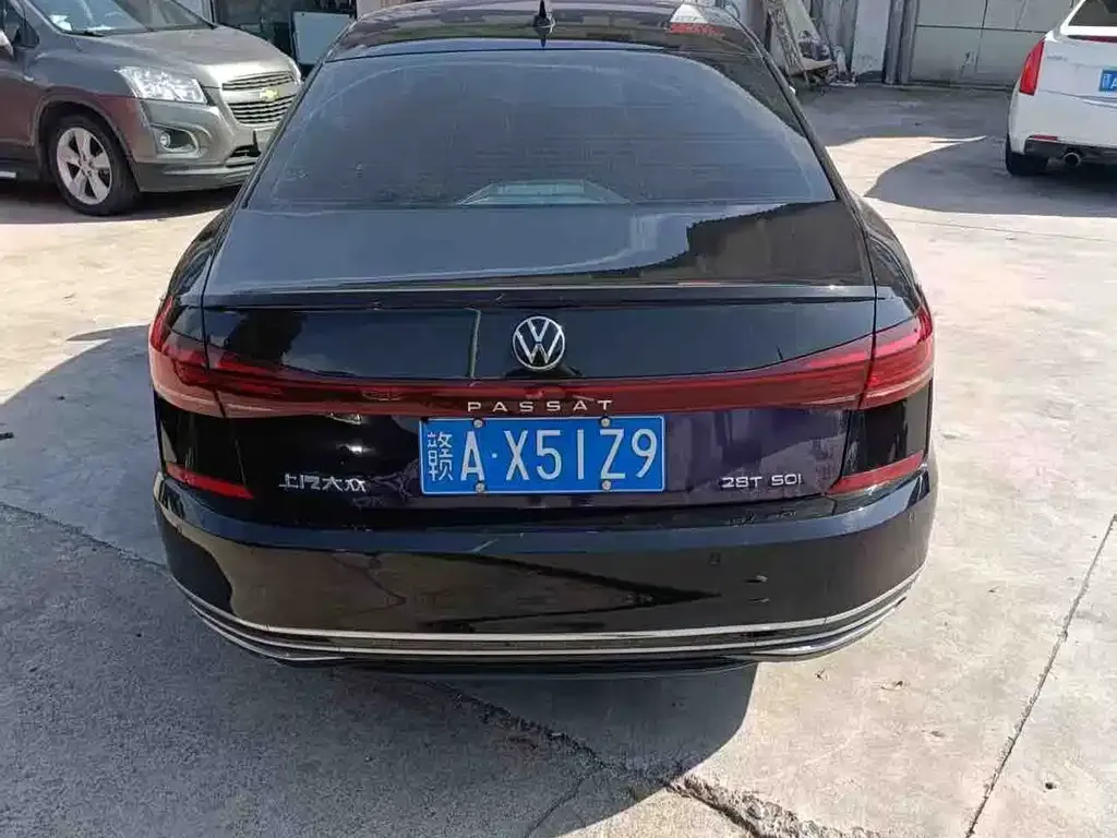 Volkswagen Passat — фото 7