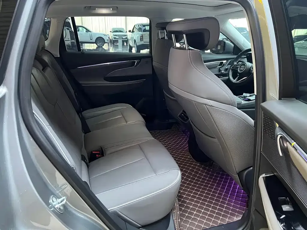 Buick E5 2024 из CN, фото 10